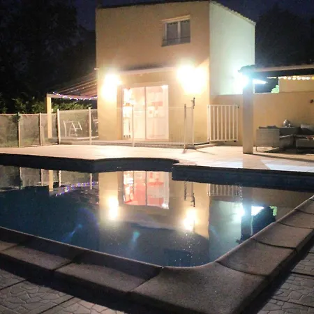 Les Amandiers 度假居